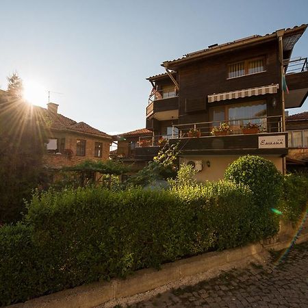Family Hotel Emilia Sozopol Bagian luar foto