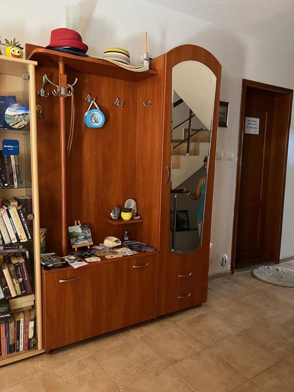 Family Hotel Emilia Sozopol Bagian luar foto