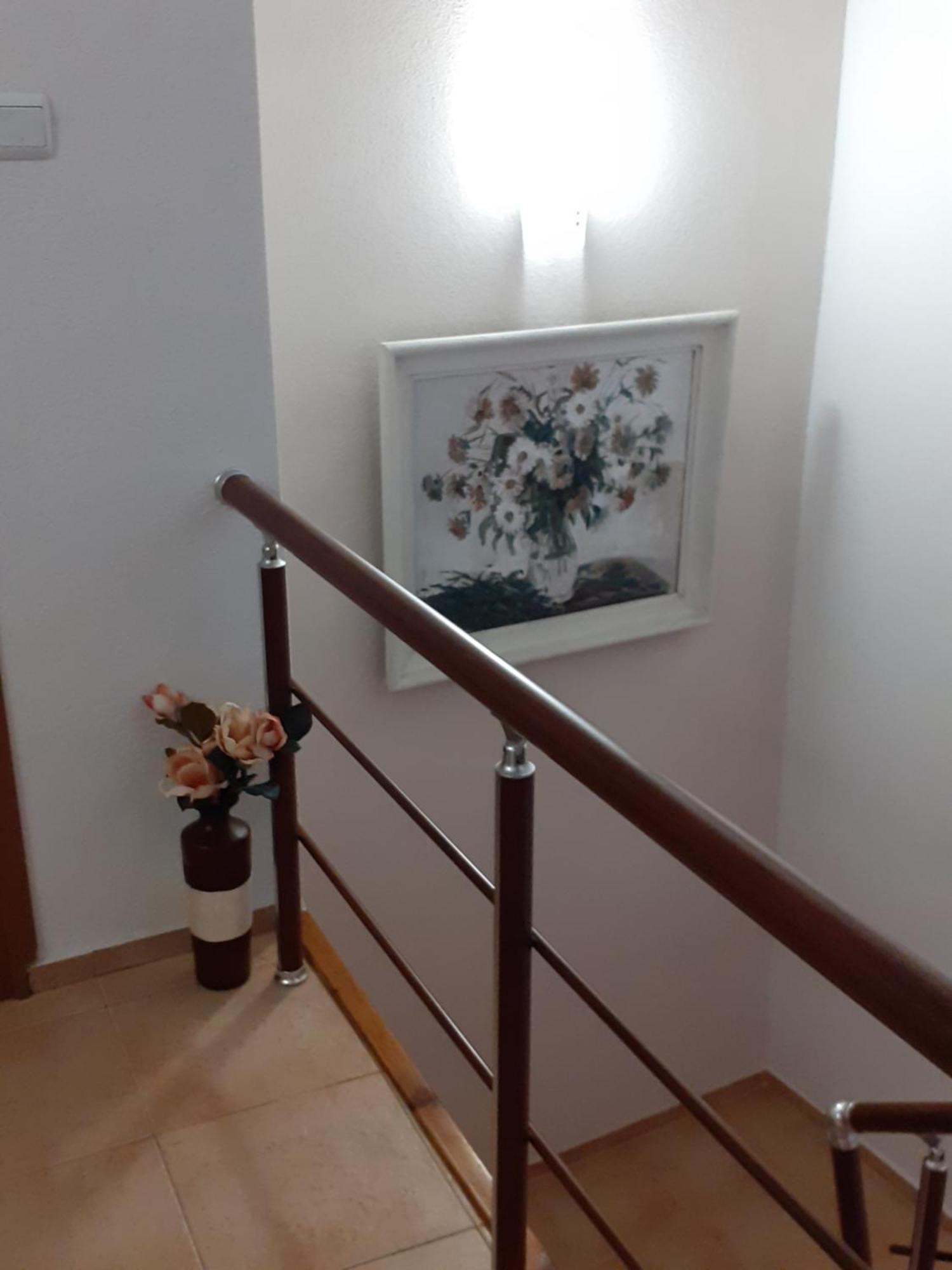 Family Hotel Emilia Sozopol Bagian luar foto